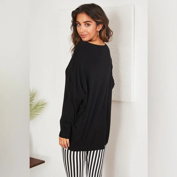 (2207-SUP-WHT) SUPERIOR LOGO V-NECK L/S KNIT SWEATER - Picture 5 of 6